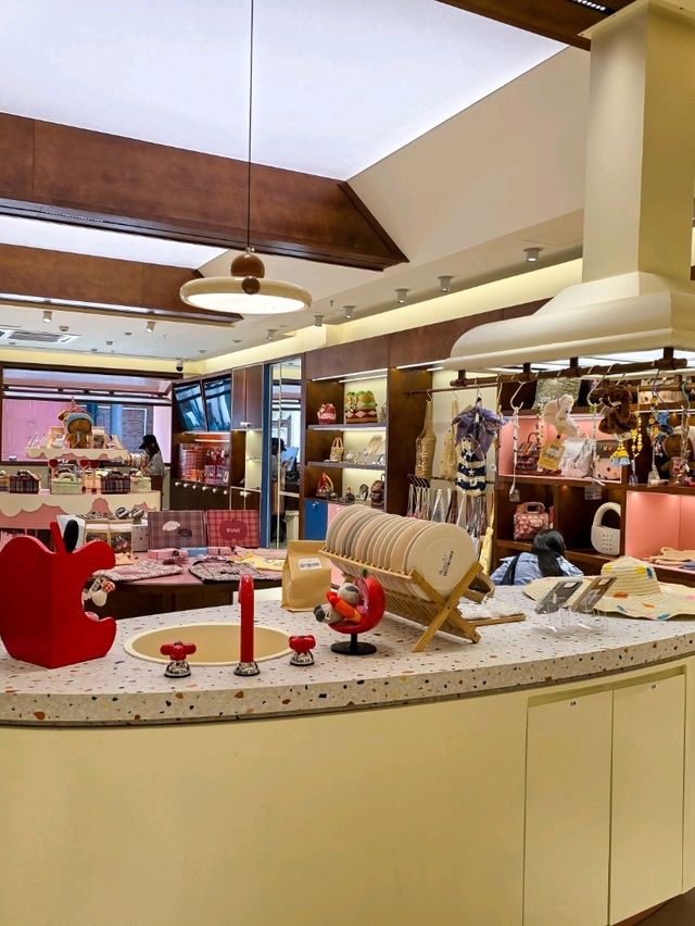 Puui ร้านแบรนด์น้องใหม่ของจีนสุดคิ้วท์