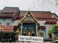 วัดบางพลีใหญ่กลาง พระนอนองค์ใหญ่มาก