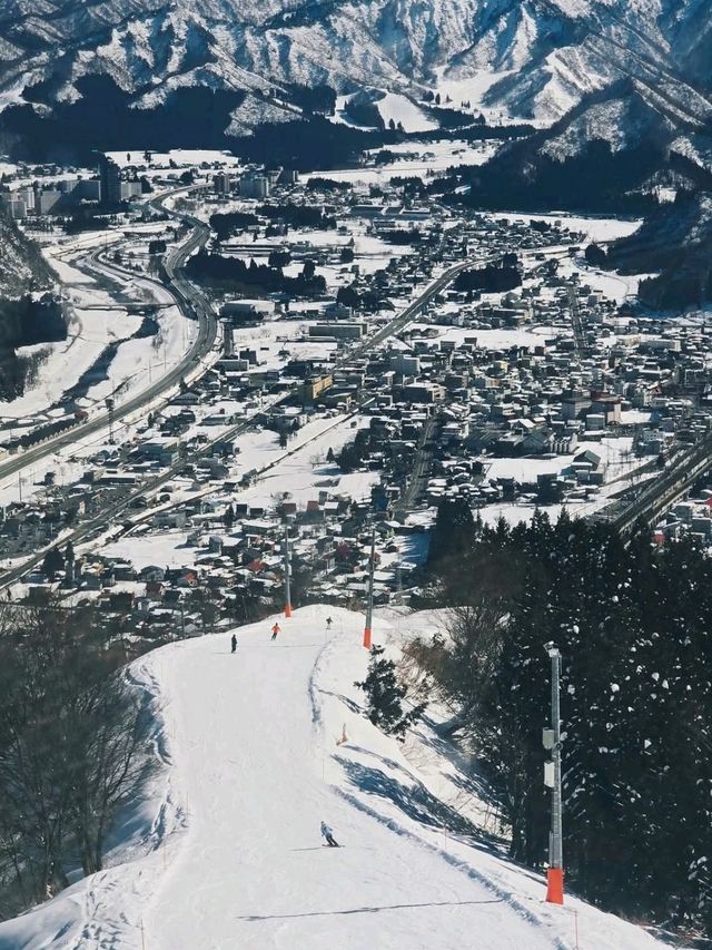 เล่นหิมะที่ Gala Yuzawa Snow Resort