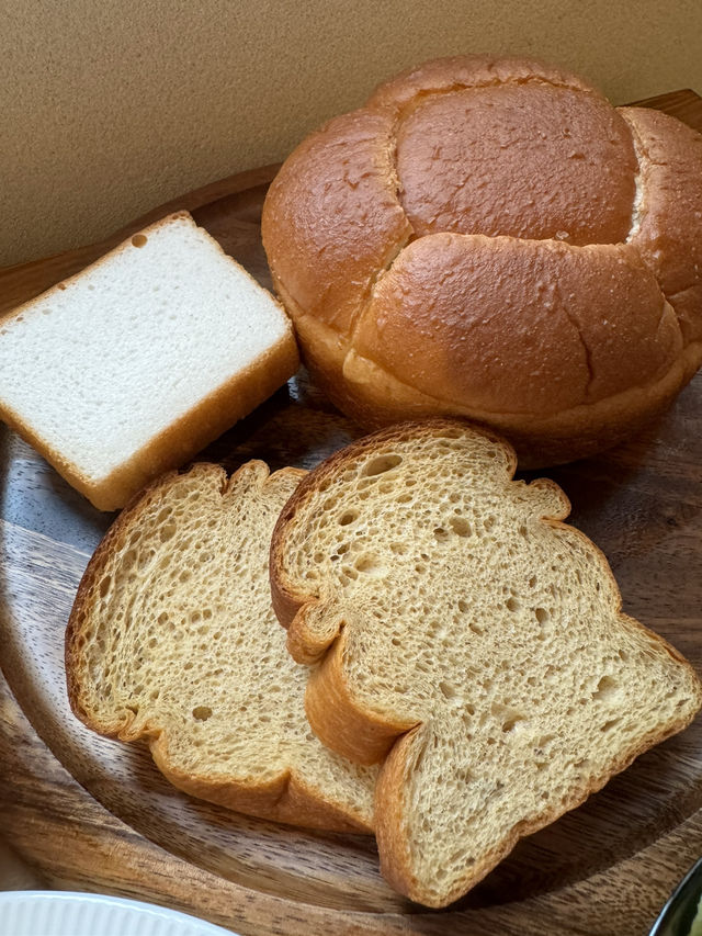 【福岡グルメ】体に優しい超低糖質ブランパン食べ放題のカフェ🍞