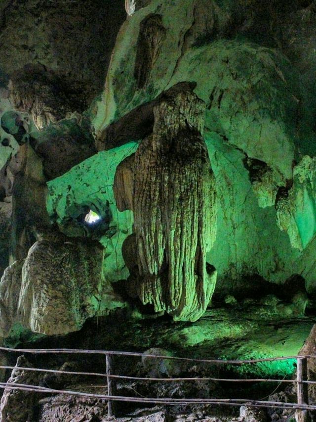 The unique Gowa Lowo
