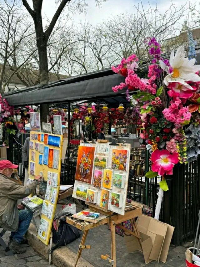 Montmartre – Street Artists & Parisian Charm