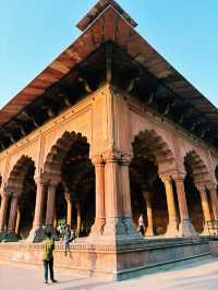 🏰🔥【インドの歴史を感じる真紅の要塞】 ラール・キラー（Red Fort）｜デリー