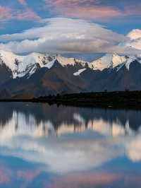 Minya Konka in Winter: Where Silence Meets the Sky