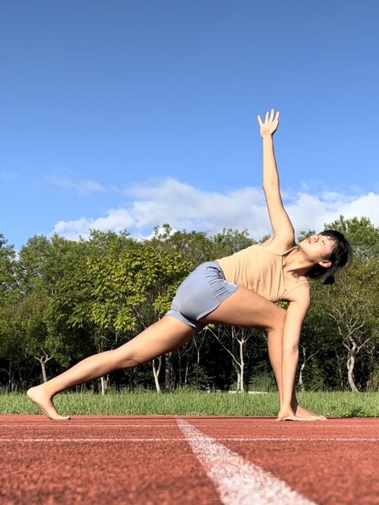 Life in Hualien Taiwan—Mountain, Ocean, and Yoga