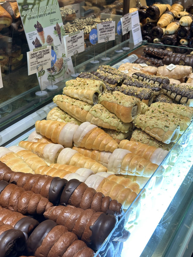핫하디핫한 웨이팅 핫플 고디바베이커리 🍫🥐