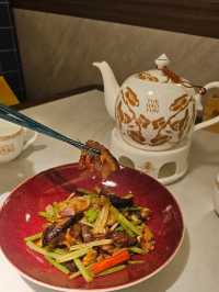 適合一家大食食飯的粵好運，精緻廣東菜