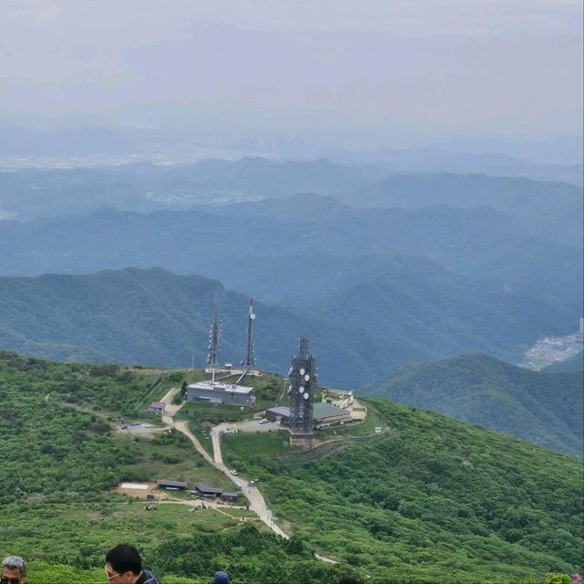 A Day Up Mudeungsan