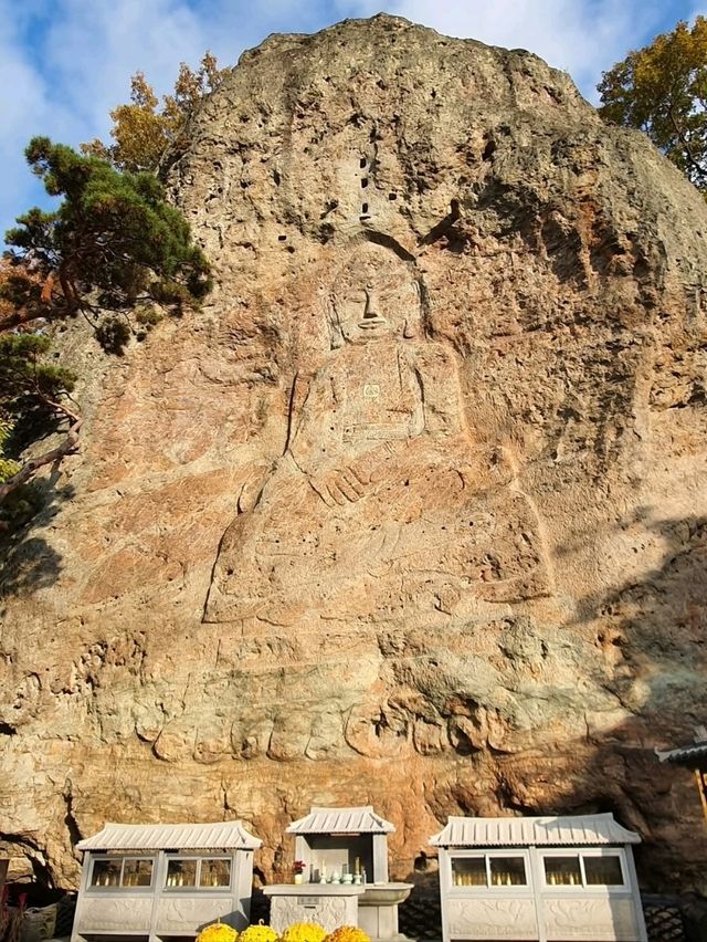 Chill Hike, Hidden Temples & Epic Views