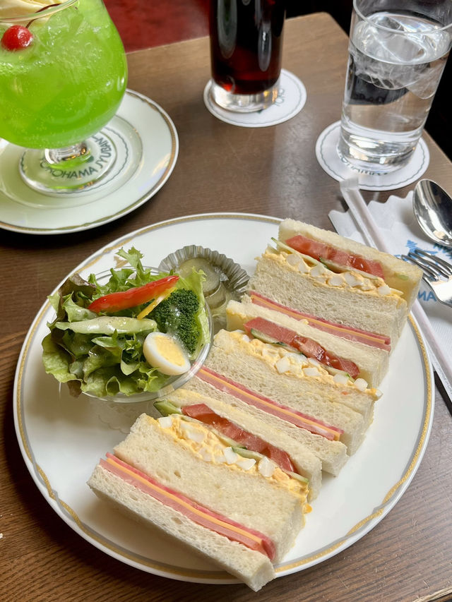 📍【横浜・馬車道 馬車道十番館】 ノスタルジックな時間を味わう、文明開化の香りただよう喫茶室