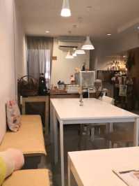 A Wooden Tray of Joy, Manila’s Hidden Cafe Gem