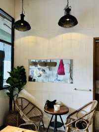Hidden Gem Café Near Gaya Street 