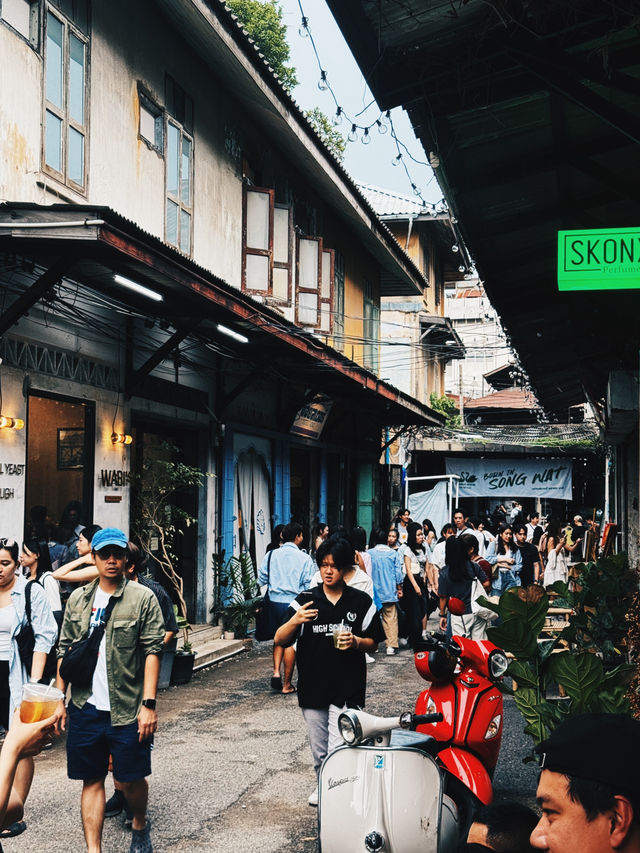 แพลนทริปเดินเล่น “ถนนทรงวาด” แบบ 1 วัน เต็ม