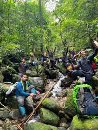 เขาหลวงนคร เนินลมฝน - หนานระฟ้า 1,600 m