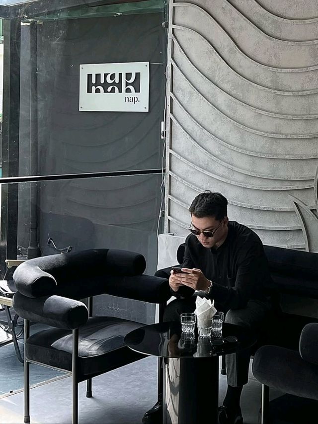 nap. coffee bar