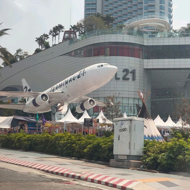 บินรอบโลกในวันเดียวที่ Terminal 21 Pattaya