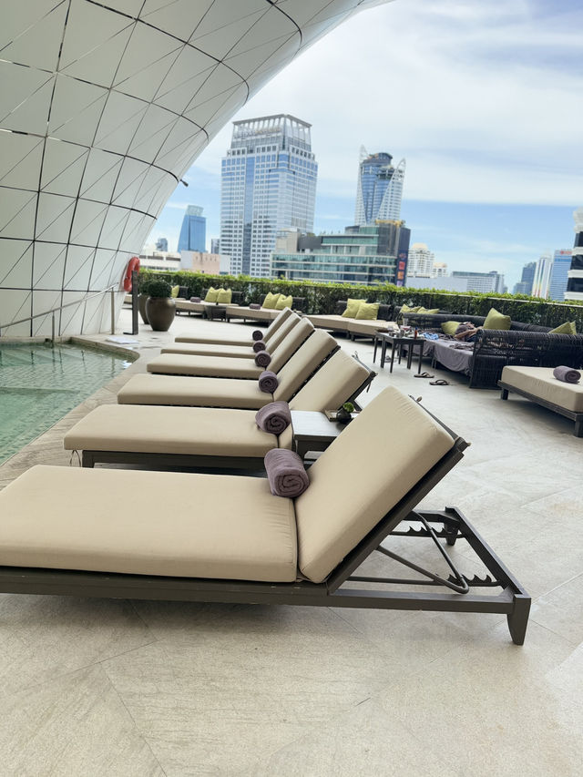 Waldorf Astoria Bangkok โรงแรมในกรุงเทพ