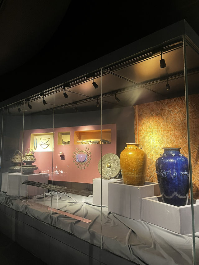 BNM Museum & Art Gallery 