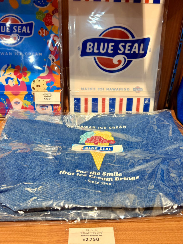 沖繩｜一口嚐盡甜蜜與沖繩味 三天吃三次的BLUE SEAL冰淇淋