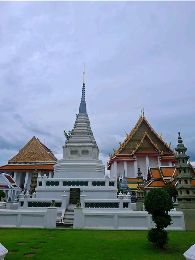 วัดกัลยาณมิตรวรมหาวิหาร หลวงพอโต ซำปอกง