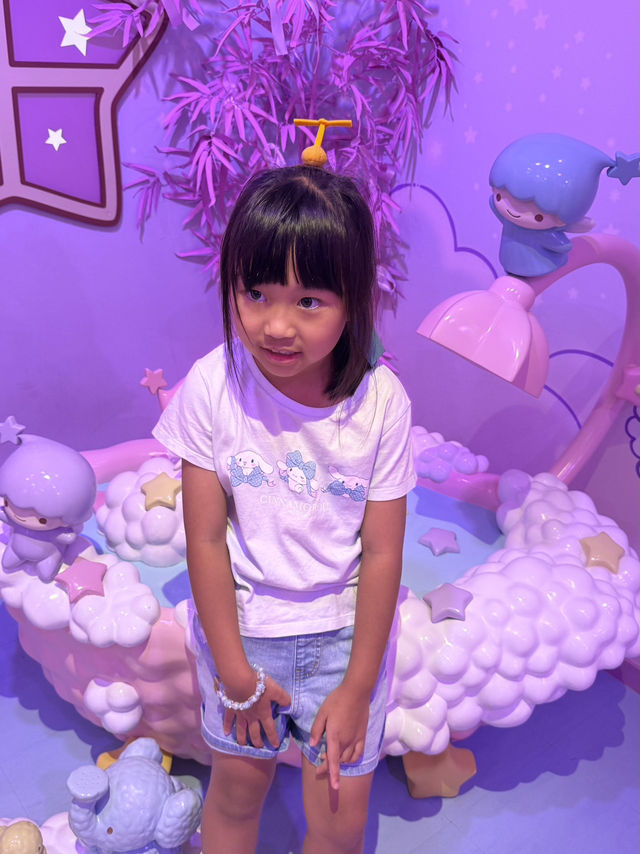 三麗鷗彩虹樂園 小女生的偶像及拍照景點