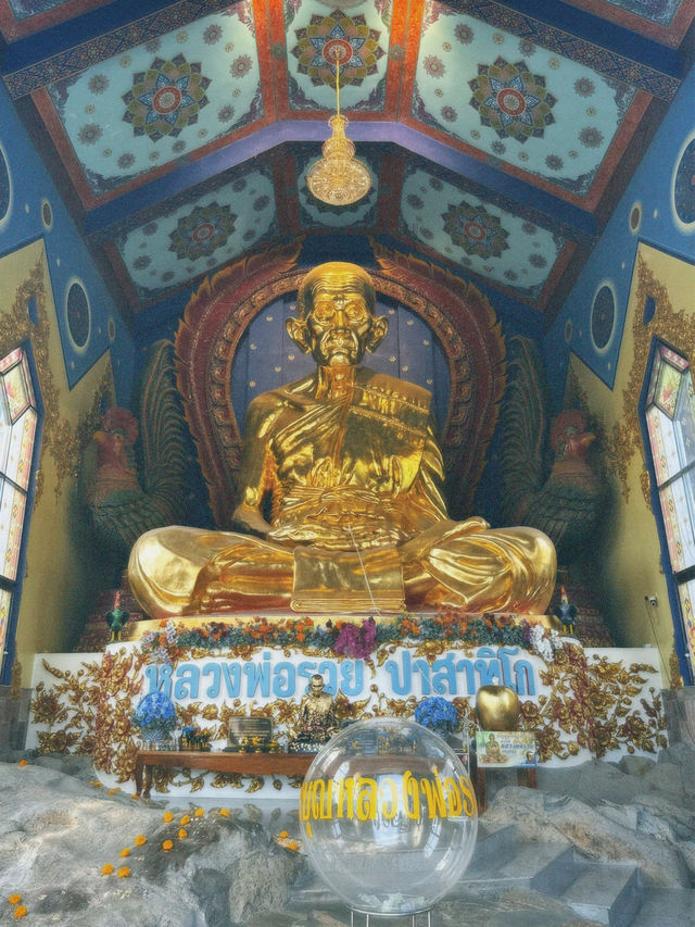 สักการะหลวงพ่อรวย @วัดเชิงเขา สระบุรี ✨