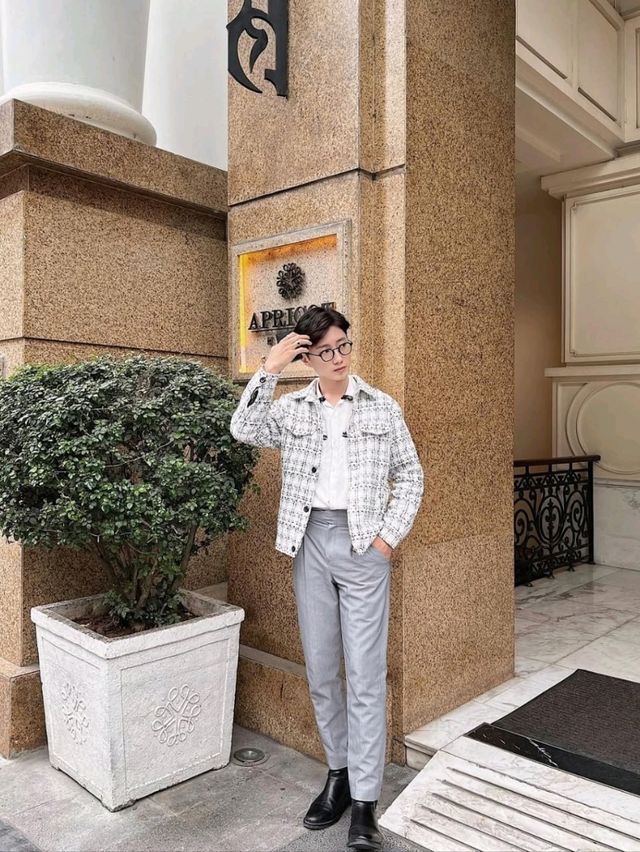 Apricot Hotel