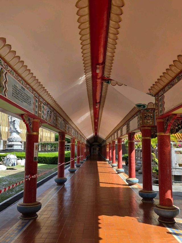 A Walk of Contemplation and reflection: the long corridor