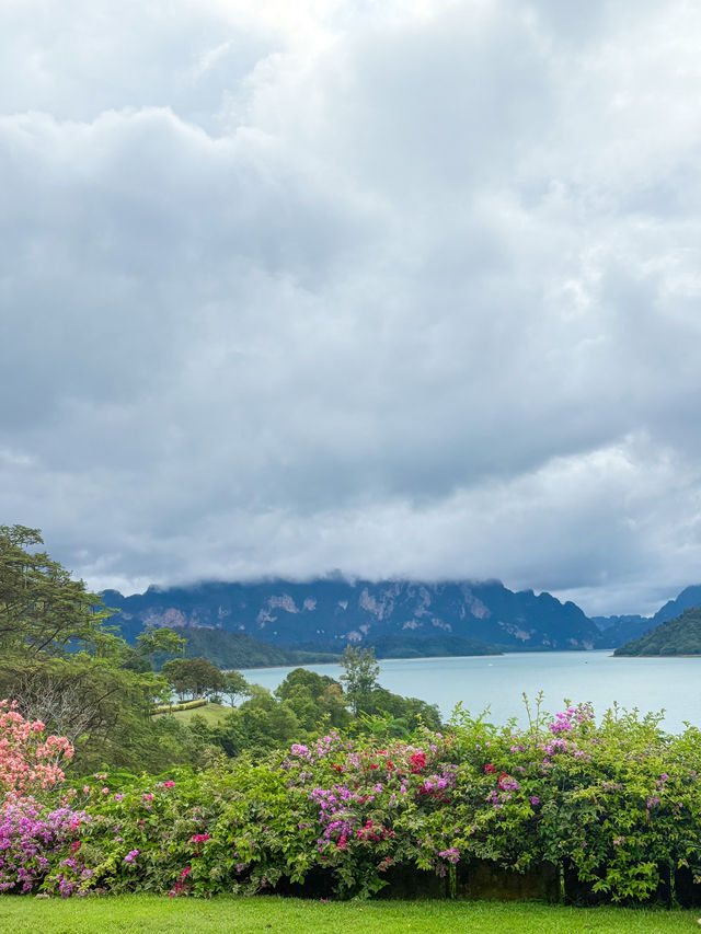 ที่นี่คือเขื่อนรัชชประภา (เขื่อนเชี่ยวหลาน) 🏔️🚴‍♀️