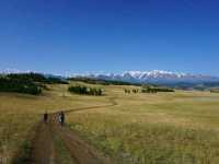 Mountains, Meadows & Endless Views. Strolling the Chuysky Trakt