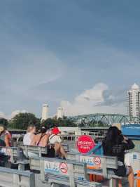 รีวิวเที่ยวคนเดียว นั่งเรือด่วนเจ้าพระยา