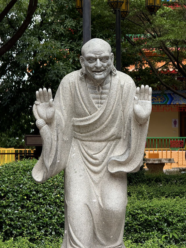 วัดเล่งเน่ยยี่ 2 วัดจีนสุดอลังการที่นนทบุรี