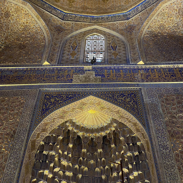 Discover the Timeless Charm of Gur-I Amir on a Budget!