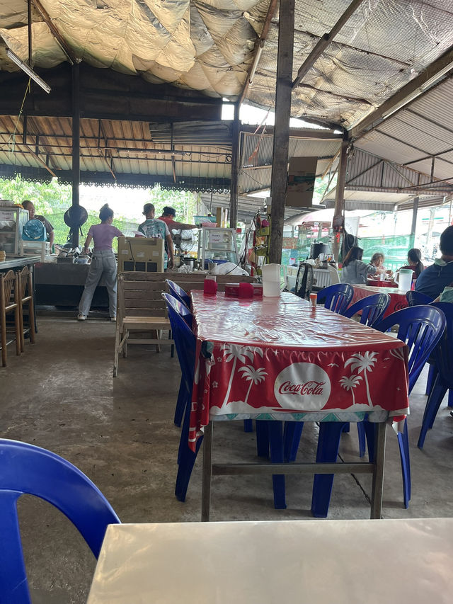 ร้านอาหารพื้นบ้านรสชาติจัดจ้าน โกตี๋