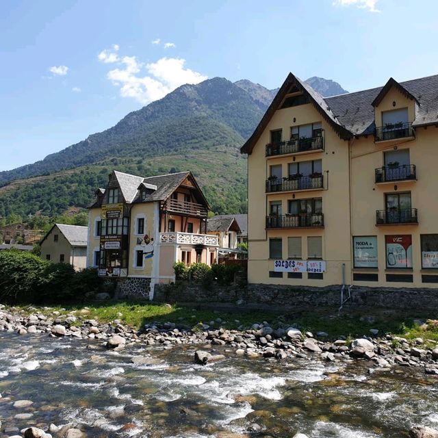 Mountain and River in Bossòst