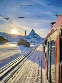 『🇨🇭采爾馬特』只有雪山、木屋、馬車和你! 