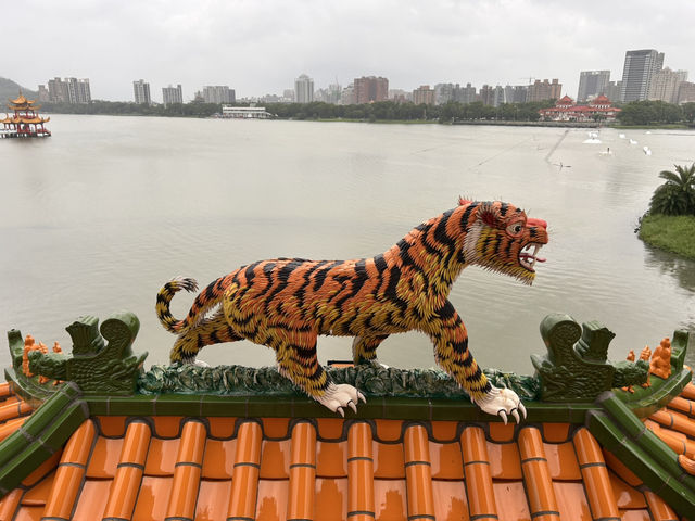 Dragon and Tiger Pagodas