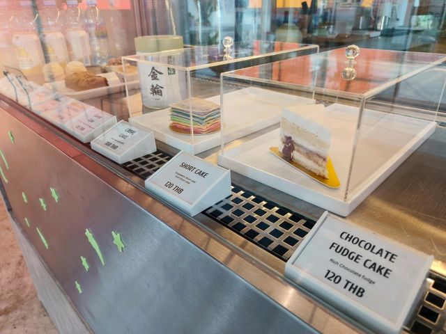 qool cafe