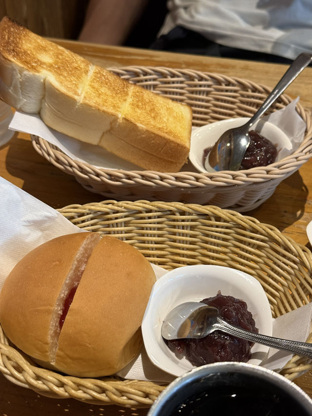 나고야 아침 먹기 좋은 코메다커피🇯🇵 나고야 아침 먹기 좋은 코메다커피🇯🇵