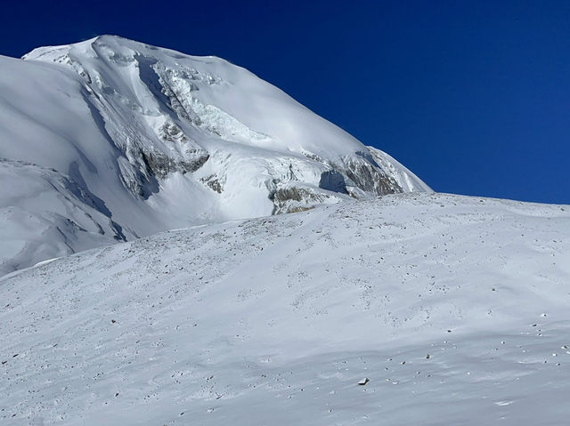 One of the toughest yet most rewarding parts of the Annapurna Circuit👫😎😍👍