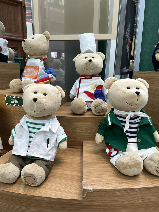 Starbucks 星巴克主題展登陸香港太古城中心