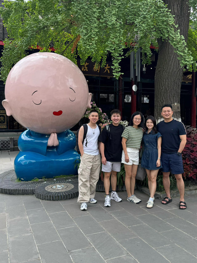 Chengdu Travel Diary: From Old Charm to Modern Glam 🐼🎋🧋🚂🍛