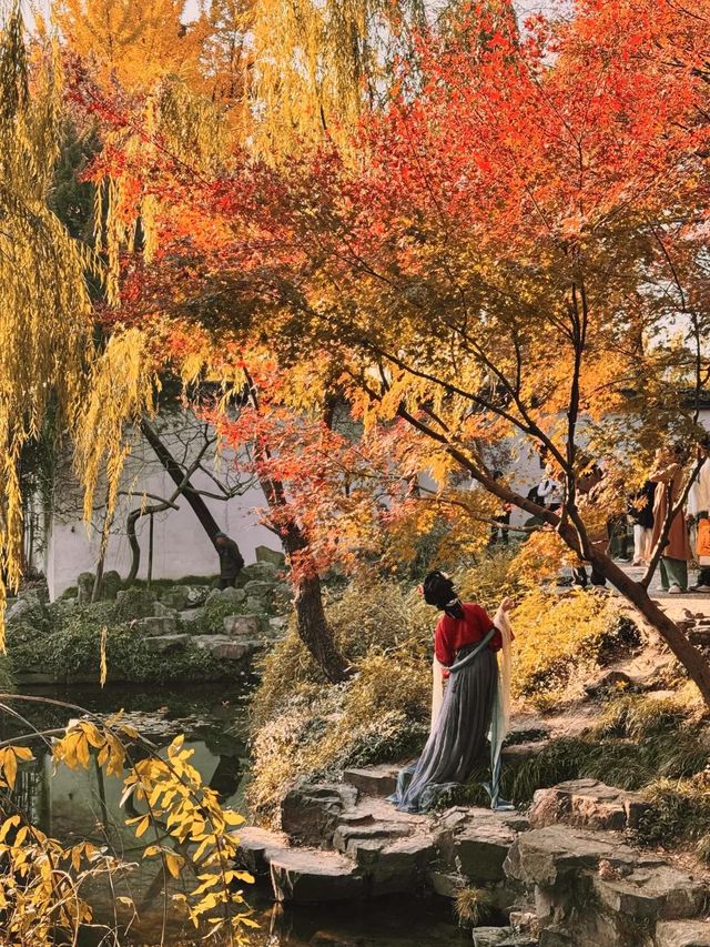 Tiger Hill (Huqiu Shan), Suzhou in Autumn