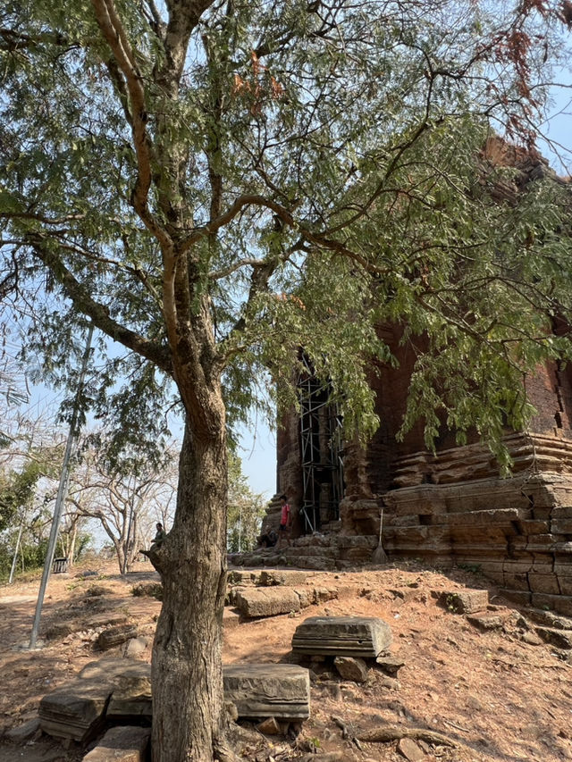 Phnom Da Temple at Takeo province 