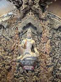 🛕 The Sanctuary of Truth – Pattaya’s Architectural Wonder 🌅