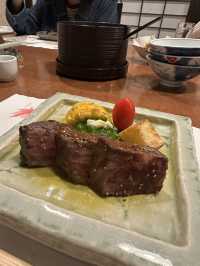 入住黑川溫泉山水木,細品美食與靜謐時光