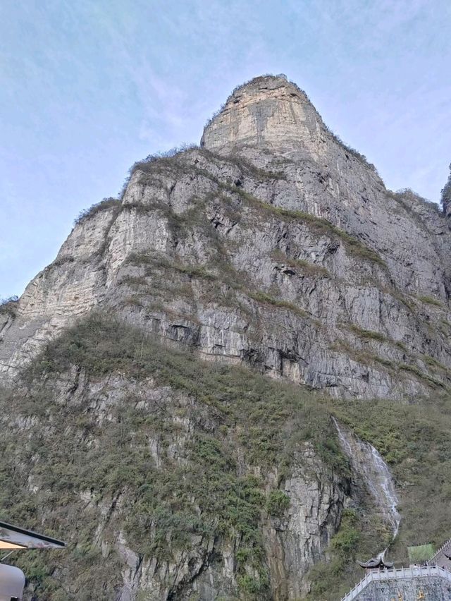 🌄天門山奇遇｜雲霧仙境x99道彎公路挑戰🚗