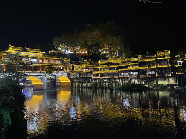 張家界芙蓉鎮鳳凰古城長沙之旅