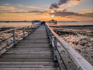 The terminal is quite spacious and comfortable, with a large waiting room. Food and drinks are available in the waiting room.