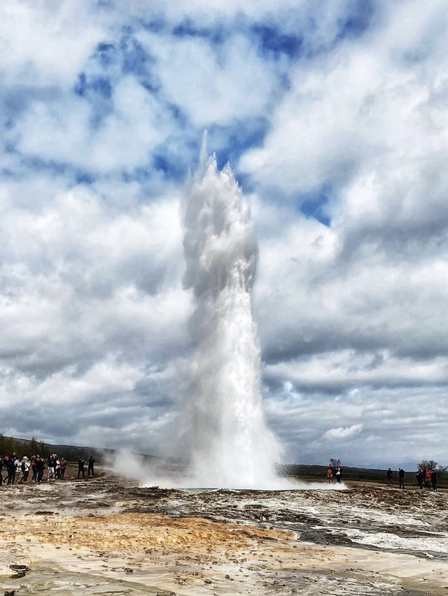 11月暢遊冰島必體驗🔥黃金圈史托克間歇泉震撼時刻！